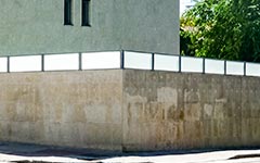 Instalación de barandillas de cristal en urbanizaciñon en Pozuelo